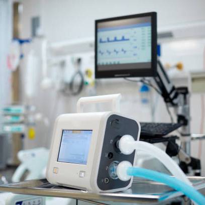 医療用人工呼吸器